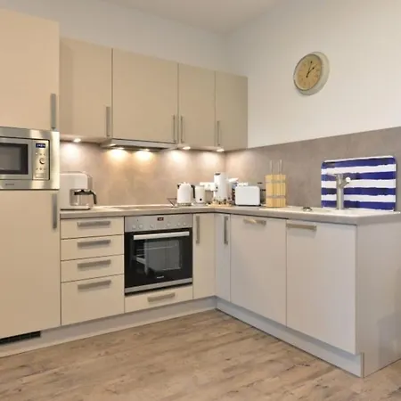 Apartment #3 - A45358 *