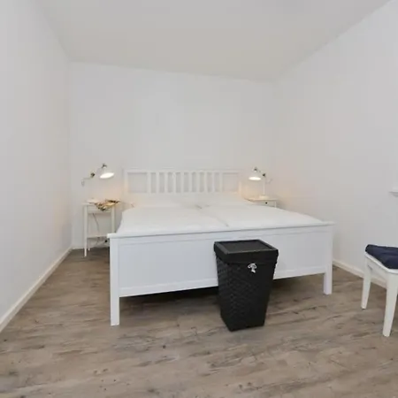 Apartment #3 - A45358 *